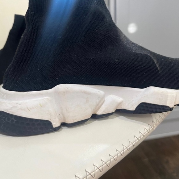 Balenciaga Knit Sneakers - Original Bag and Box - Picture 6 of 9